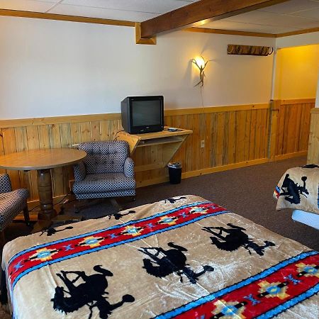 Lava Mountain Lodge デュボア エクステリア 写真